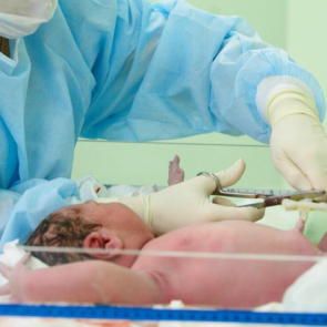 Второй роддом Красноярска приостановил приём рожениц из-за ковида