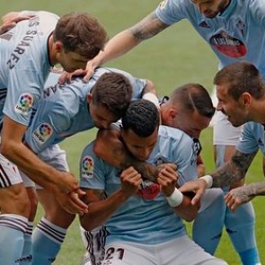 На гол Смолова «Барселоне» отреагировали словами «можно заканчивать карьеру»