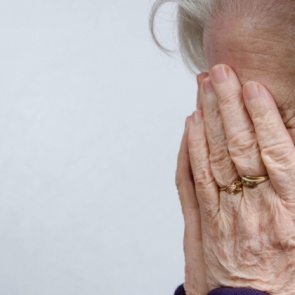 В Мотыгинском районе цинично обворовали пенсионерку