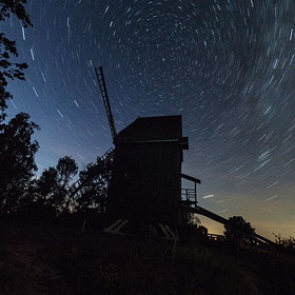 Землян предупредили о приближающемся астероиде размером с футбольное поле