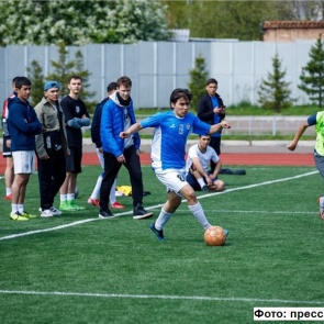 «Нашли новых друзей!»: иностранные студенты СФУ сразились в чемпионате по мини-футболу